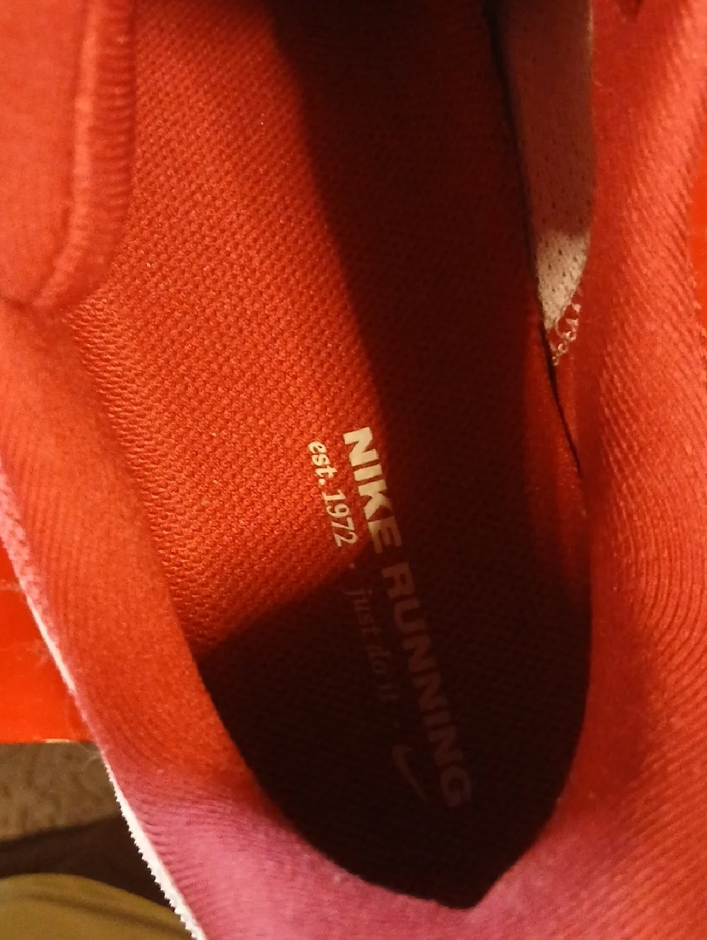 Mens Size 11 Nike Alabama Running Shoes - Picture 5 of 7